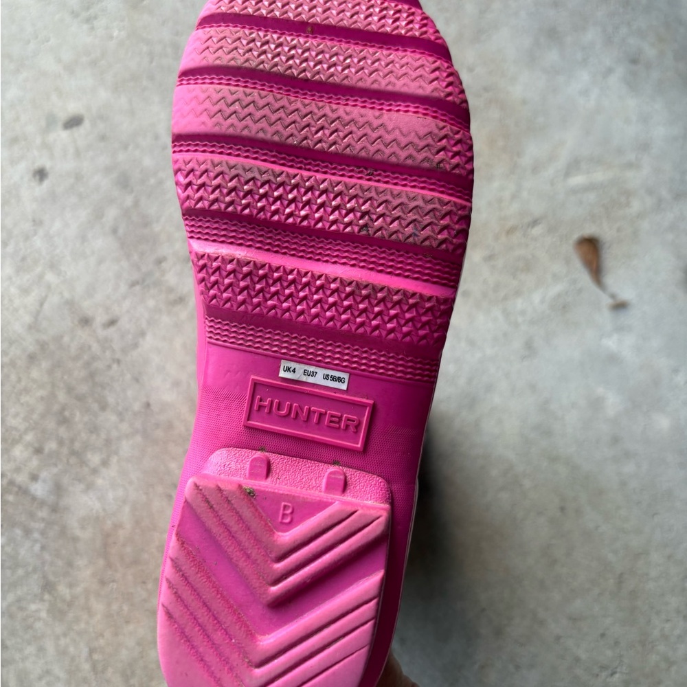 Hunter Pink Rain Boots - Picture 9 of 15